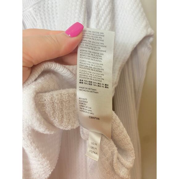 FREE PEOPLE TOP M LEO HENLEY THERMAL SHIRT WAFFLE KNIT WHITE BABYDOLL BOHO CHIC - Picture 6 of 9